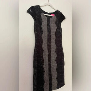 Betsey Johnson Cocktail Dress Size‎ 6